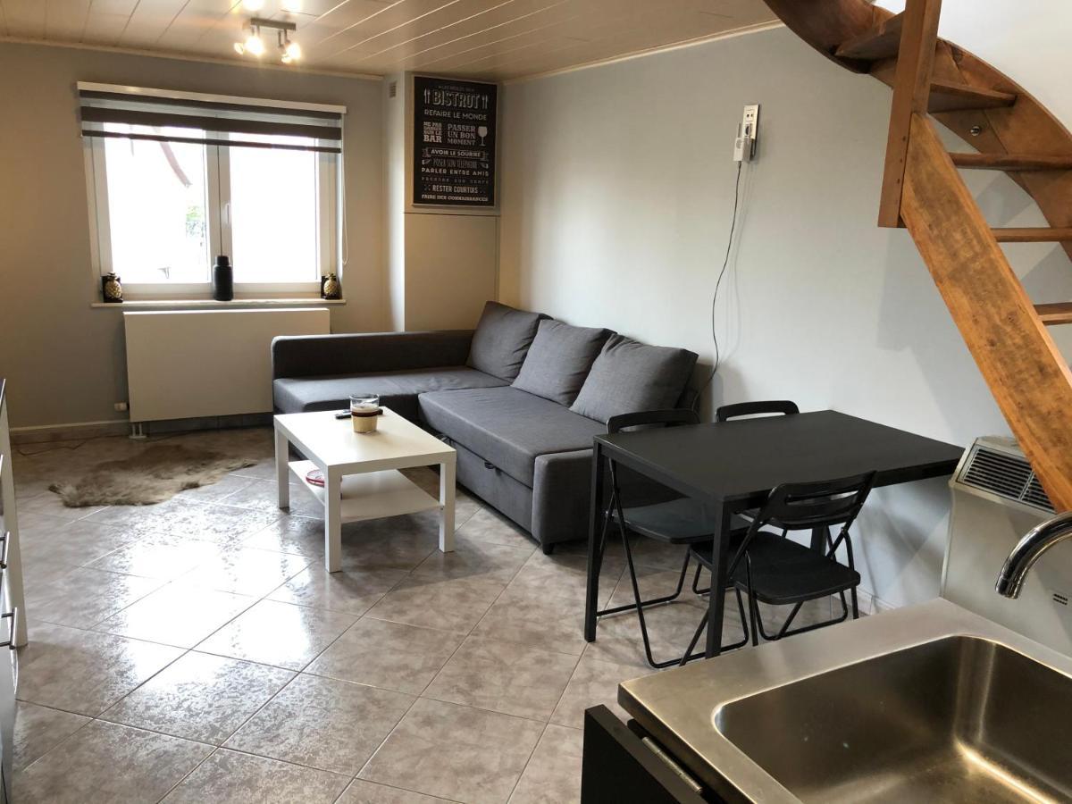 Studio Ag Apartment Jambes Exterior foto