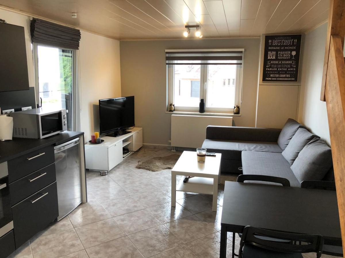 Studio Ag Apartment Jambes Exterior foto